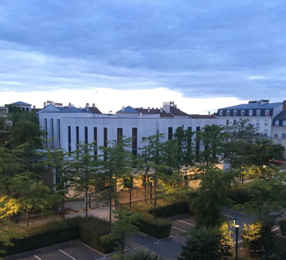 Family'S Appartement Disney Paris , 2 Parking 塞里斯 外观 照片