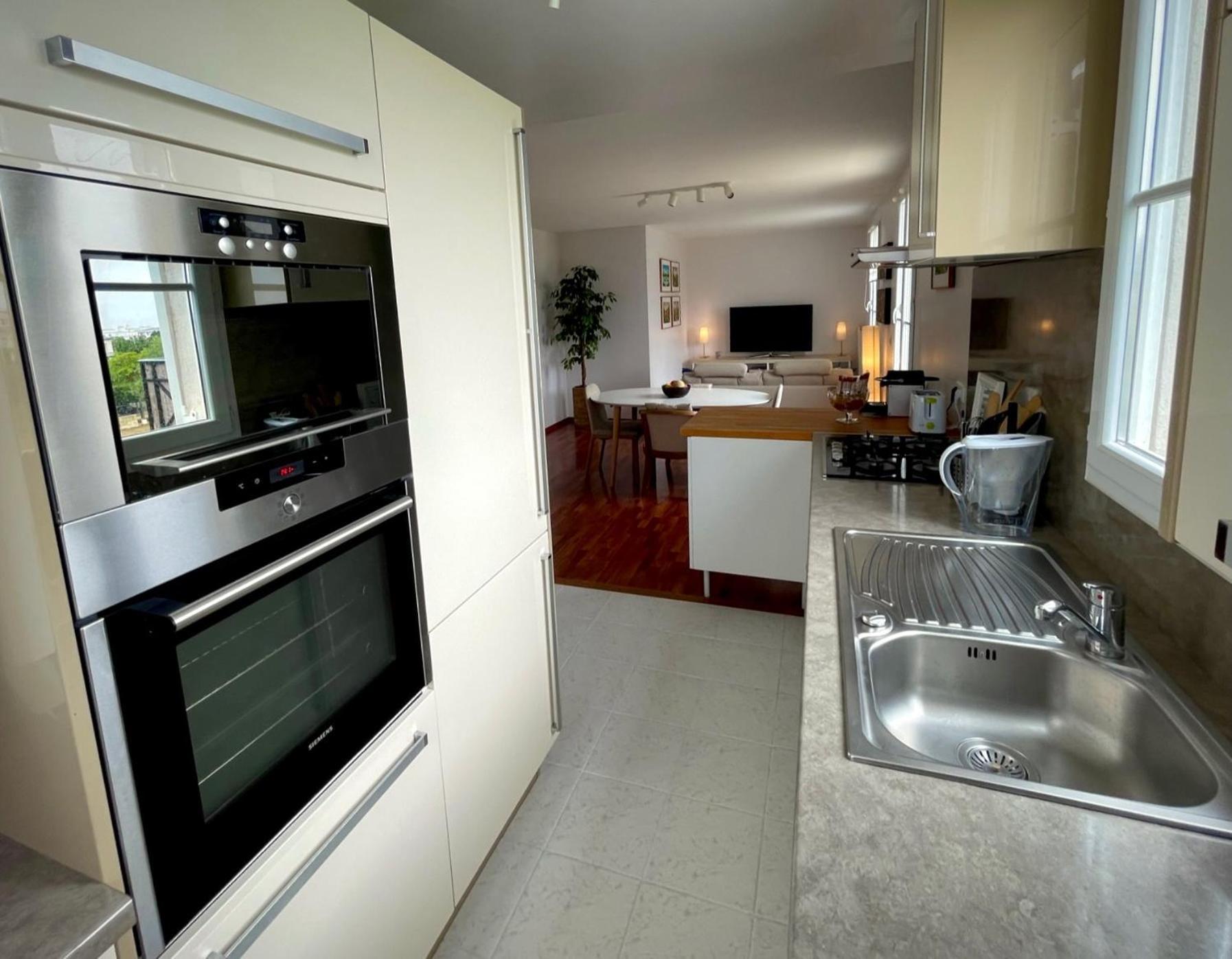 Family'S Appartement Disney Paris , 2 Parking 塞里斯 外观 照片